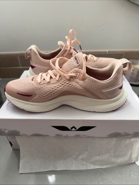 UNITUS fortra shoes